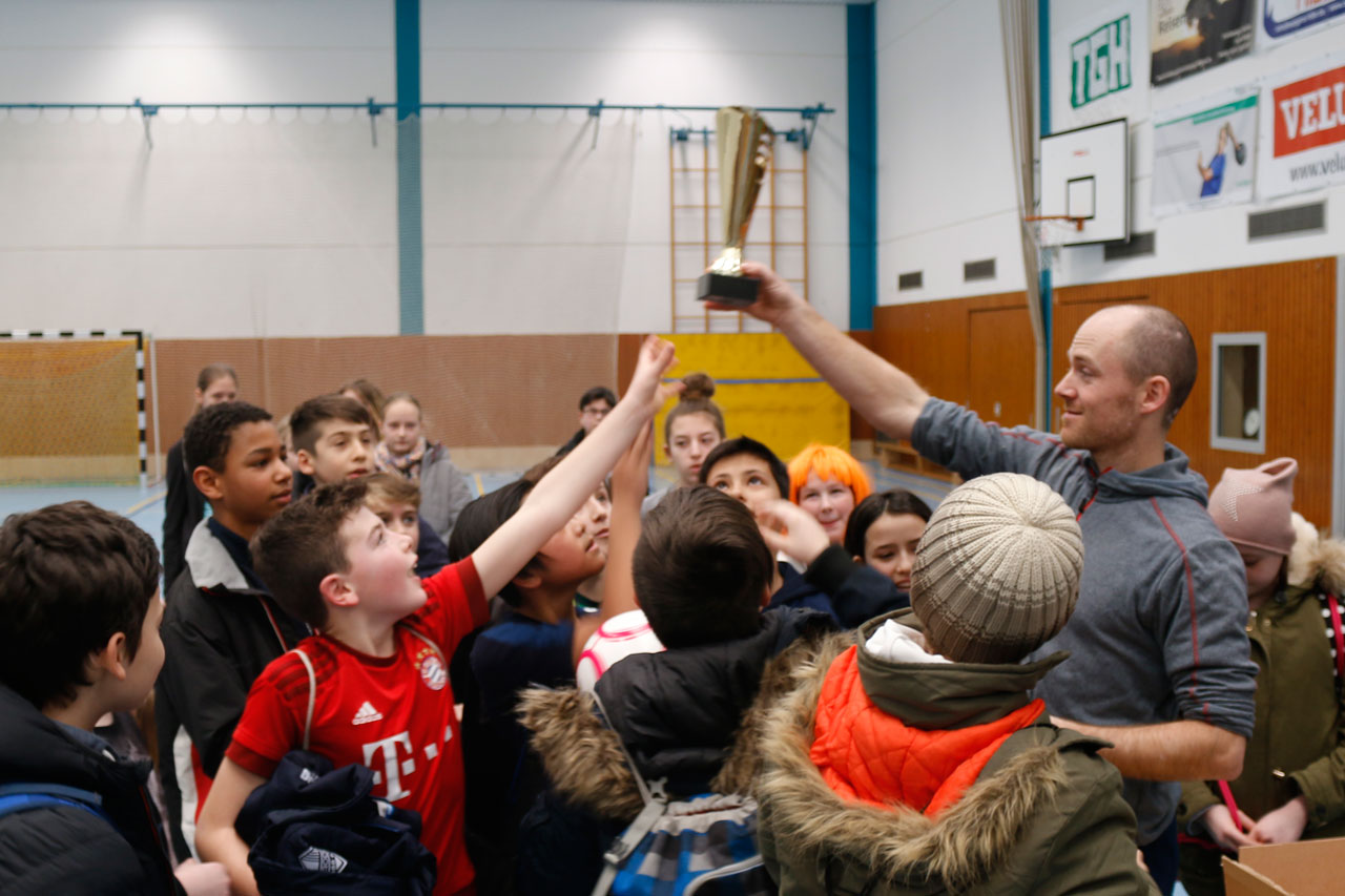 Siegerehrung Fußballturnier Klasse 5